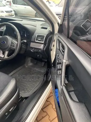 Subaru Forester 2.0XT Premium AWD 2017 White