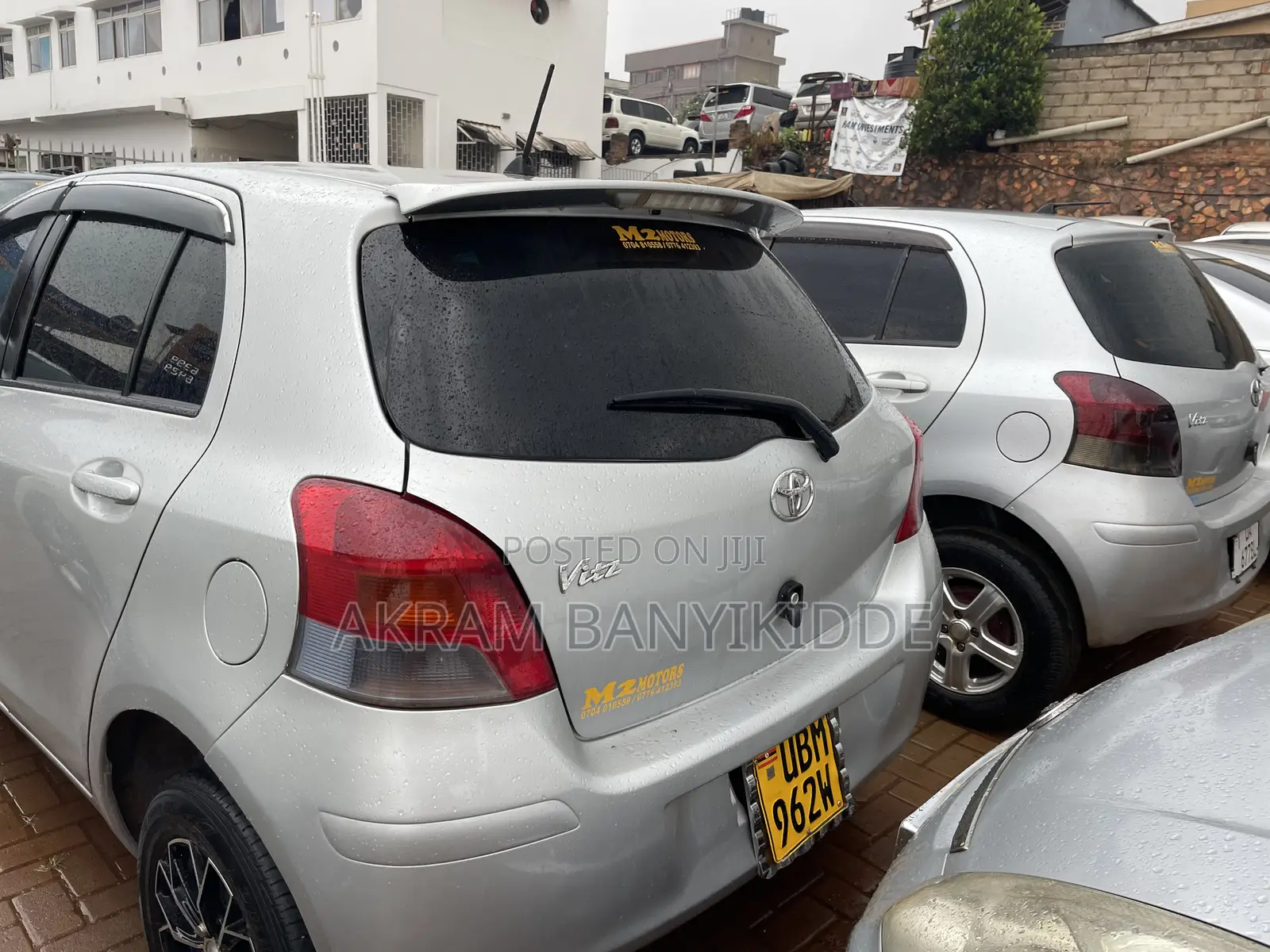 Toyota Vitz 2008 Silver