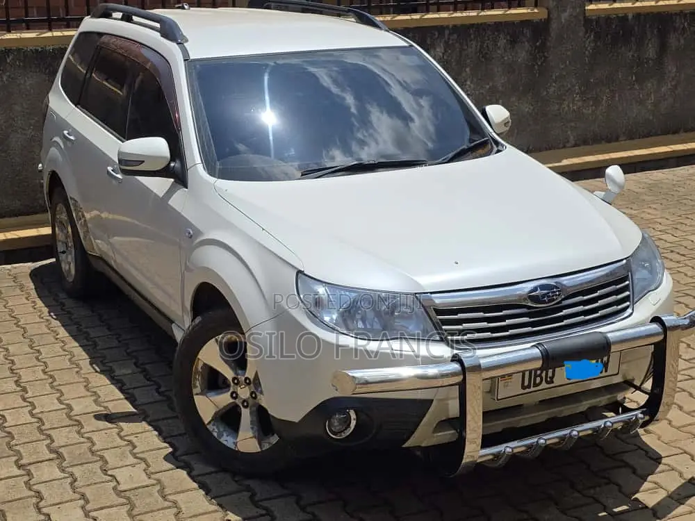 Subaru Forester 2009 White