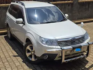 Subaru Forester 2009 White