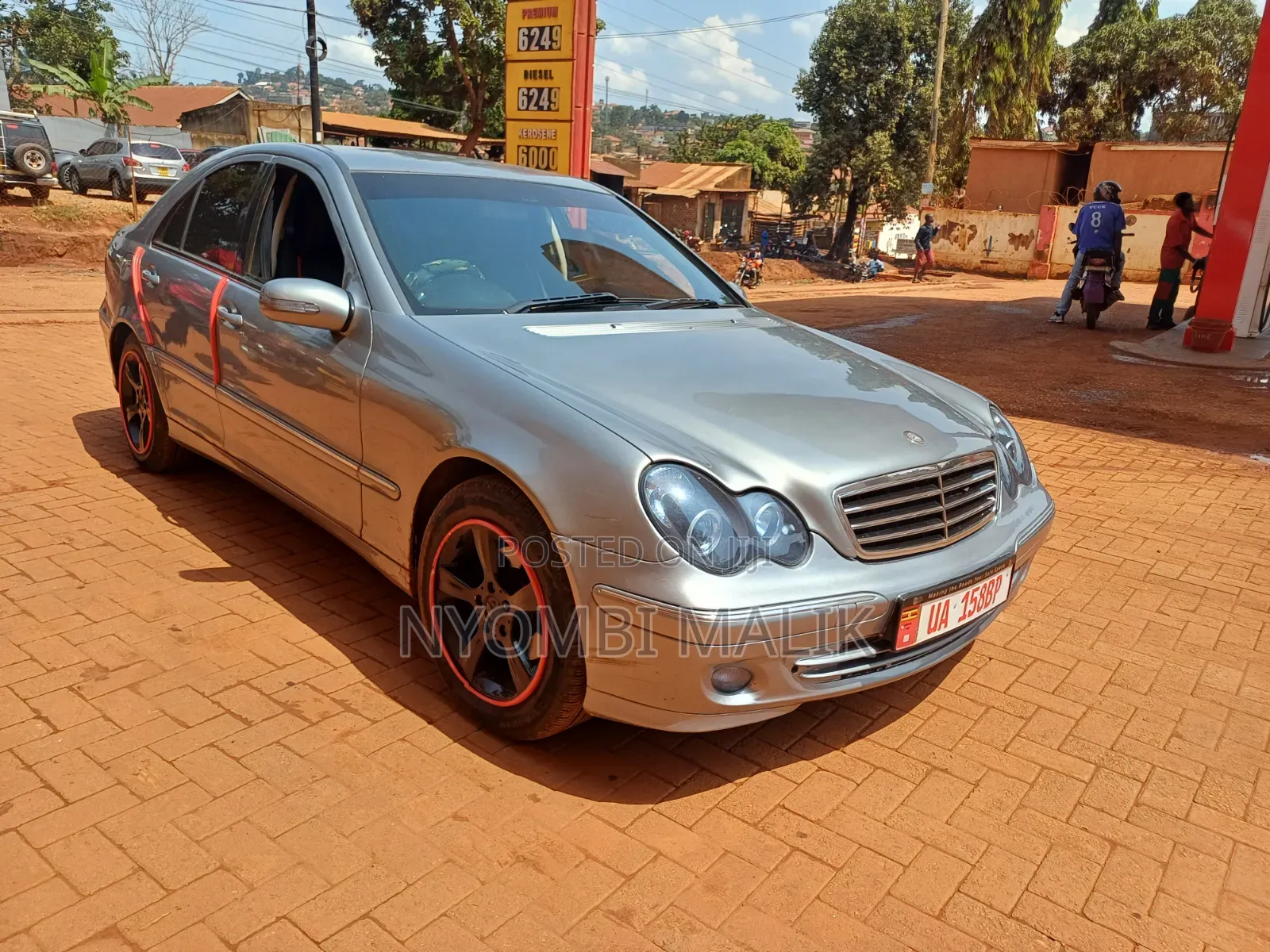 Mercedes-Benz C200 2008 Gray