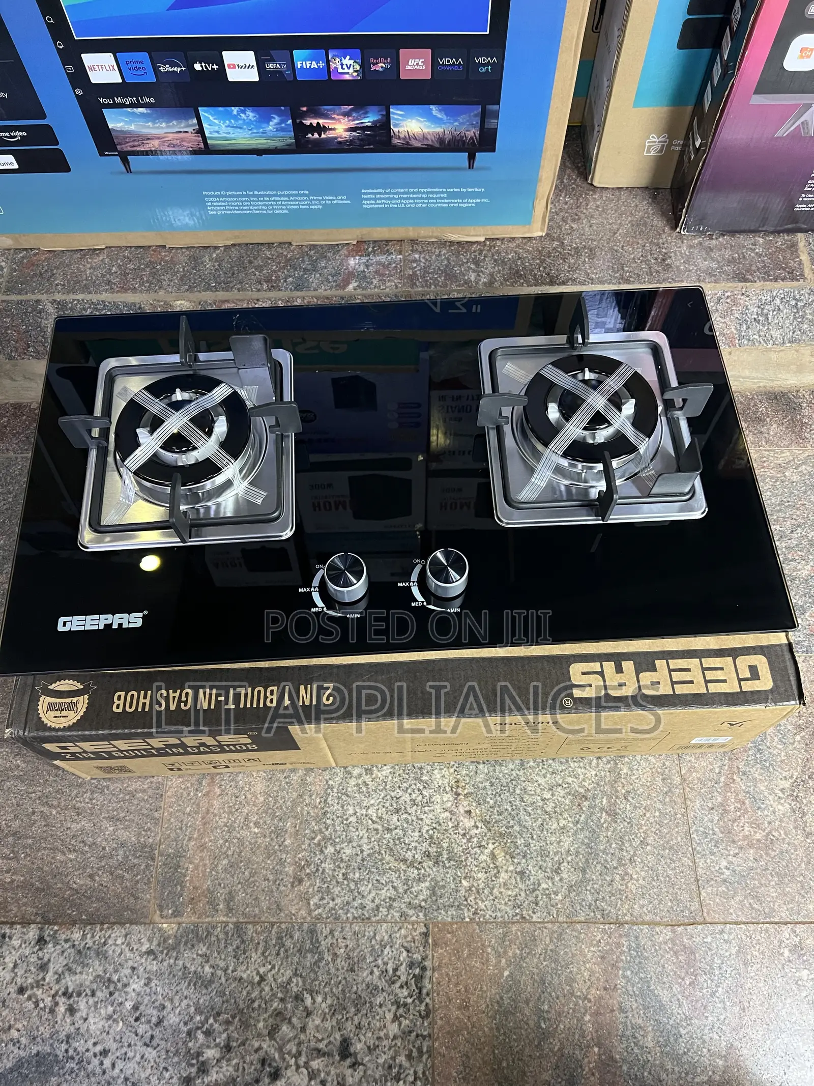 Geepas Inbuilt Gas Burner,Auto Ignition,Strong Glass,2years Warranty.