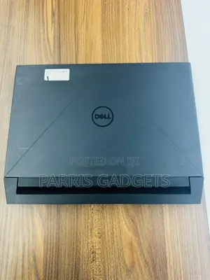Laptop Dell G15 5530 16GB Intel Core i7 SSD 512GB