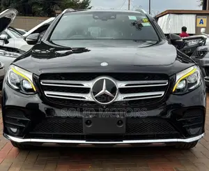 Mercedes-Benz GLC-Class GLC250 Sport Utility 4-Door (2.0L, 4cyl Turbo) Black