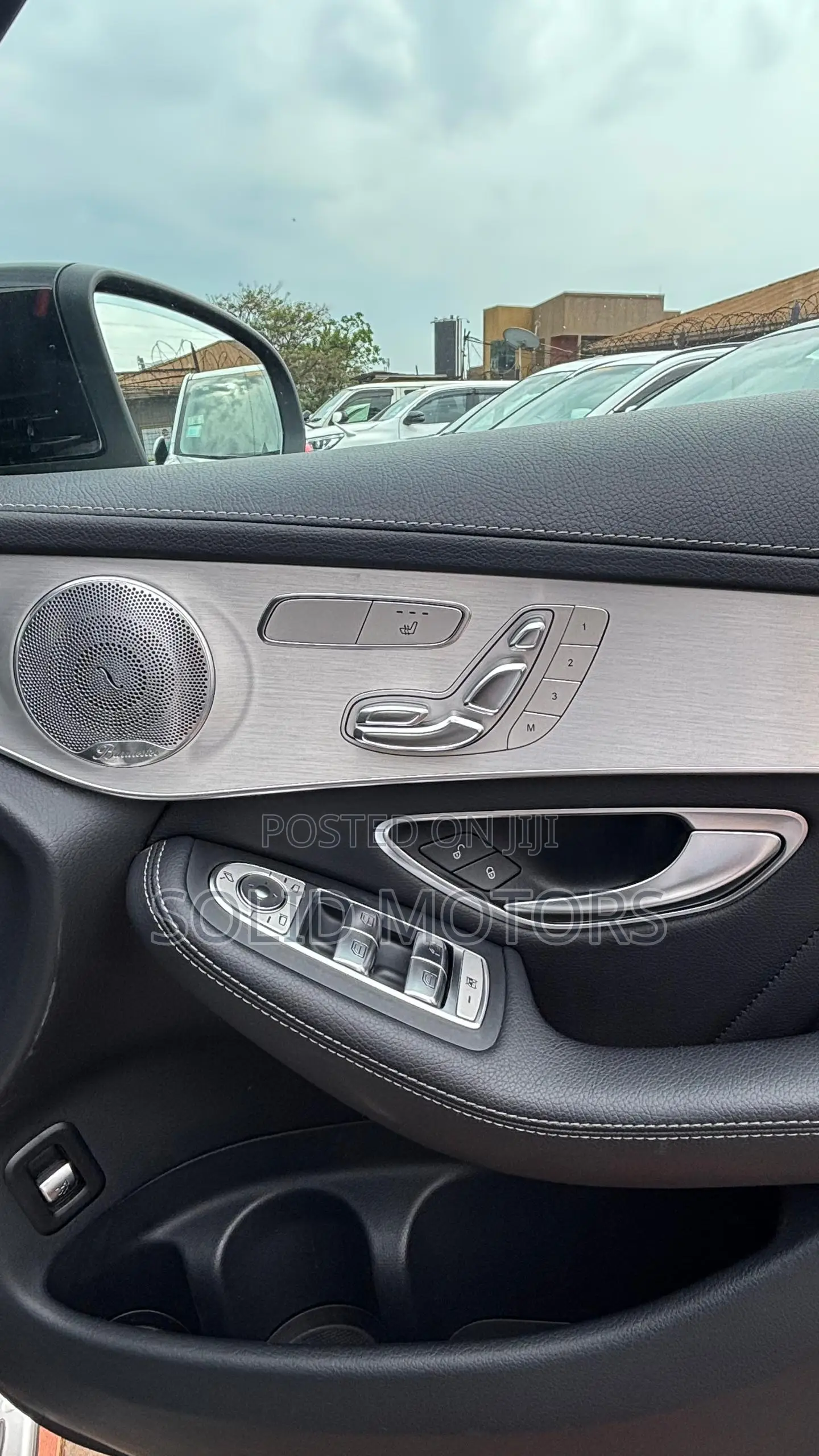 Mercedes-Benz GLC-Class GLC250 Sport Utility 4-Door (2.0L, 4cyl Turbo) Black