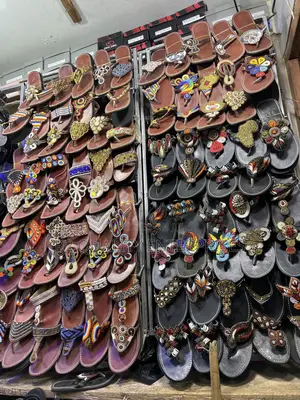 Craft Open Shoes for Both Men and Women