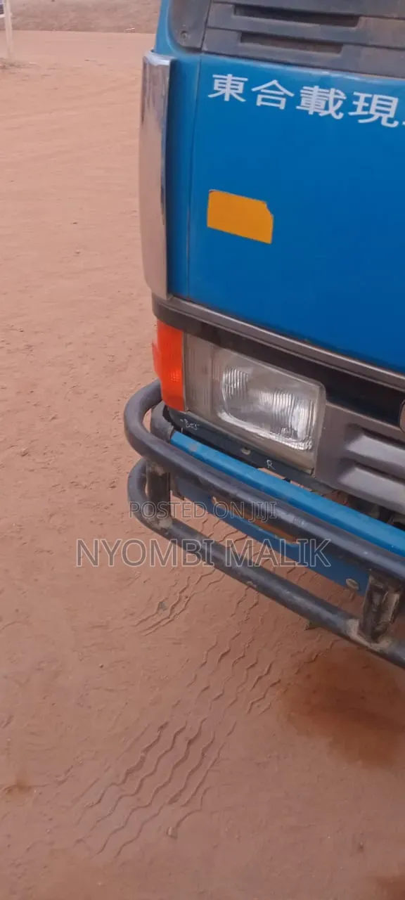 Canter Tipper 32