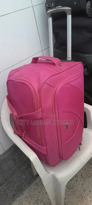 2 Wheels Medium Luggage Travel Bag