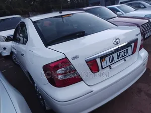 Toyota Premio 2006 White