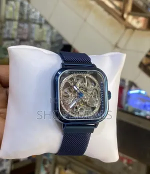 Ladies Mechanical Watch for Men.