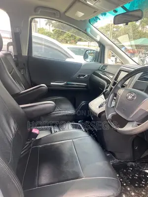 Toyota Alphard 2012 White