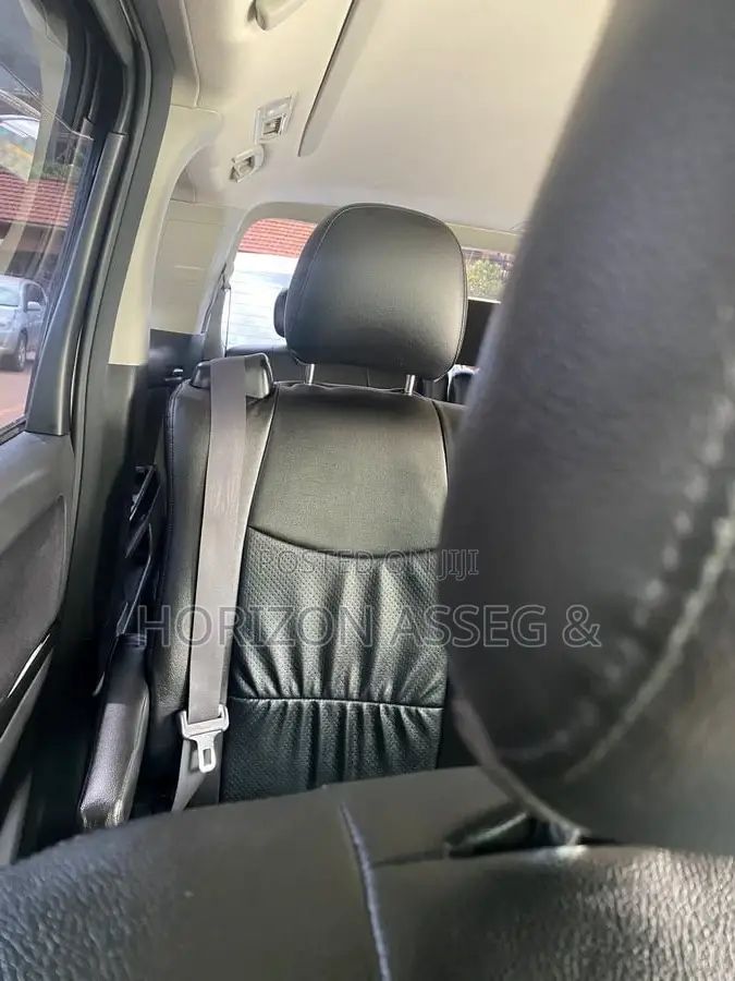 Toyota Alphard 2012 White