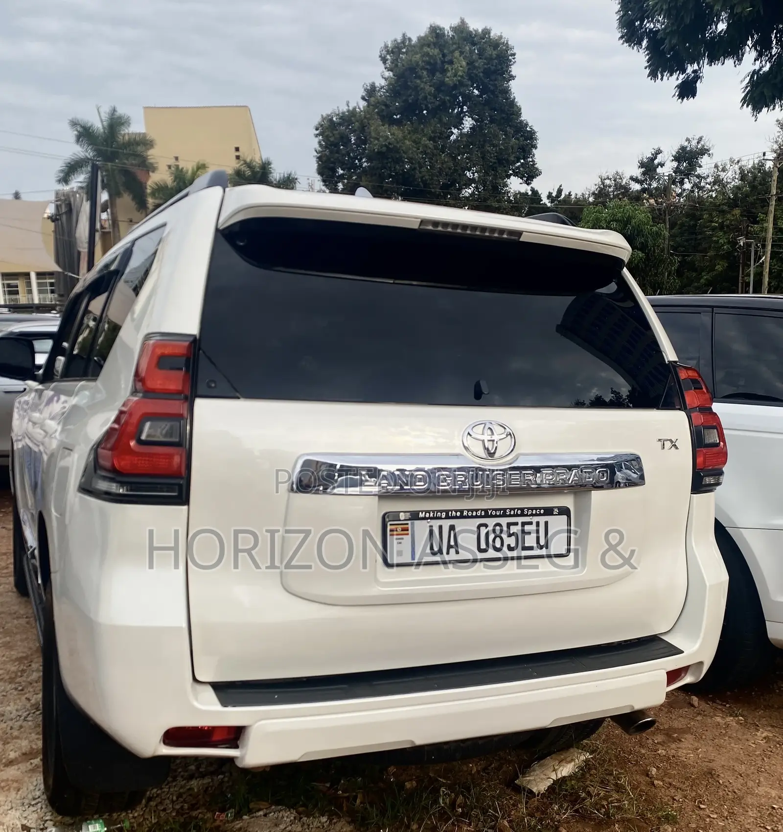 Toyota Land Cruiser Prado 2018 White