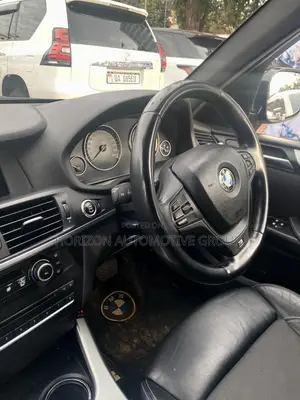 BMW X1 sDrive28i 4dr SUV (2.0L 4cyl Turbo 8A) 2014 Black