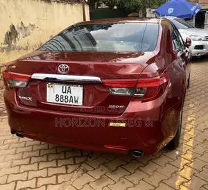Toyota Mark X 2.5 AWD 2014 Red