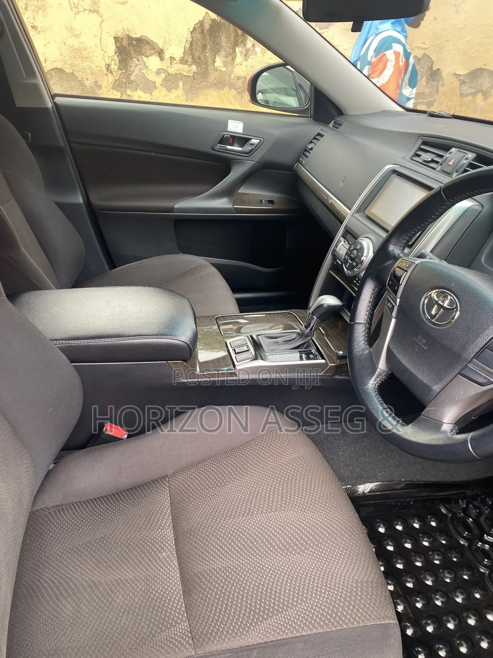 Toyota Mark X 2.5 AWD 2014 Red