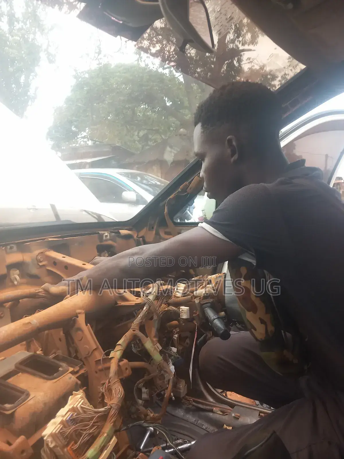 Mobile General Mechanic for All Types of Cars and Wiring