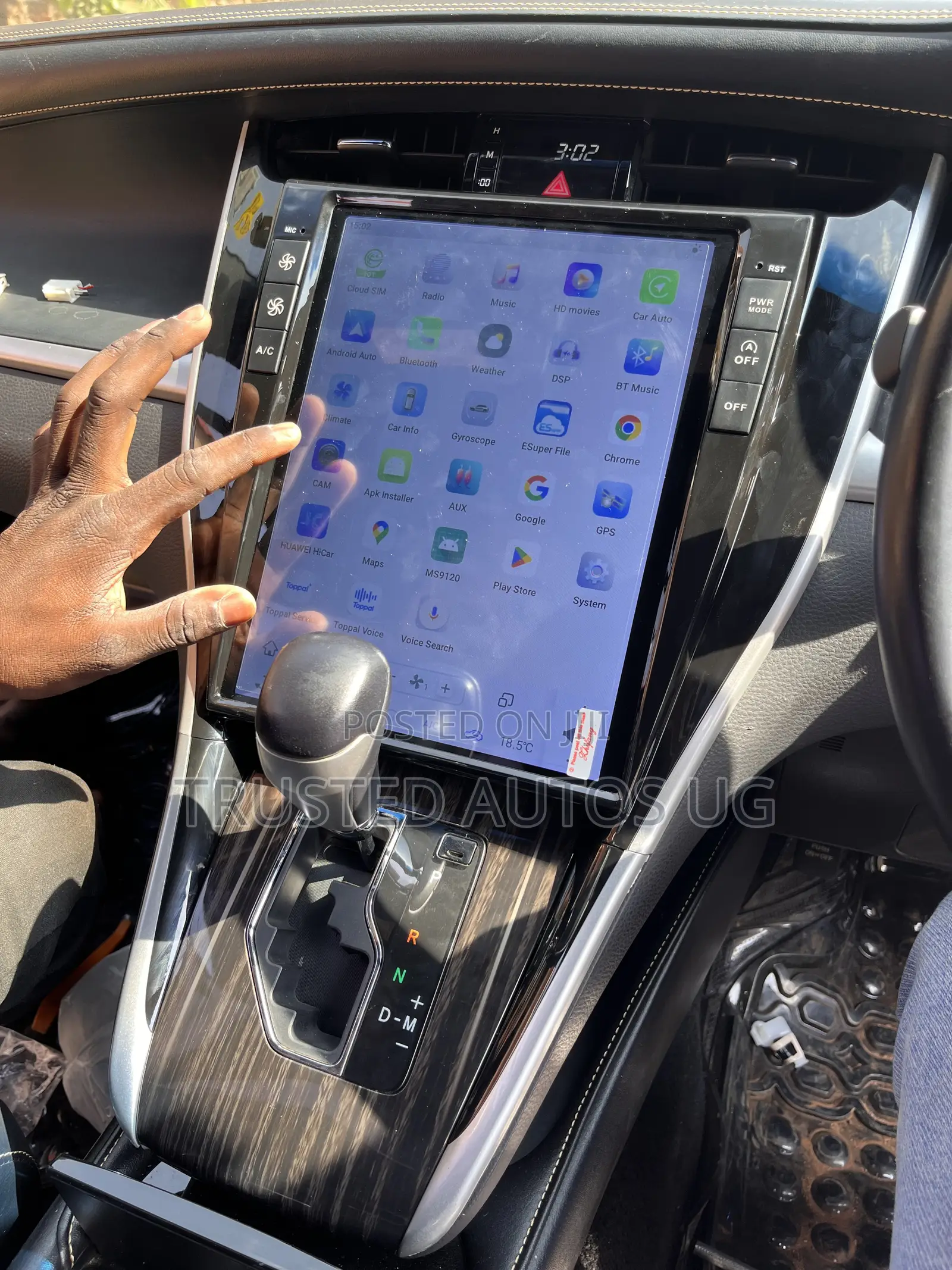 Harrier Hybrid Tesla Original Android Radio Custom Fit