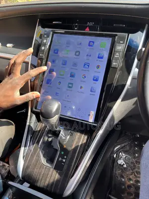 Harrier Hybrid Tesla Original Android Radio Custom Fit
