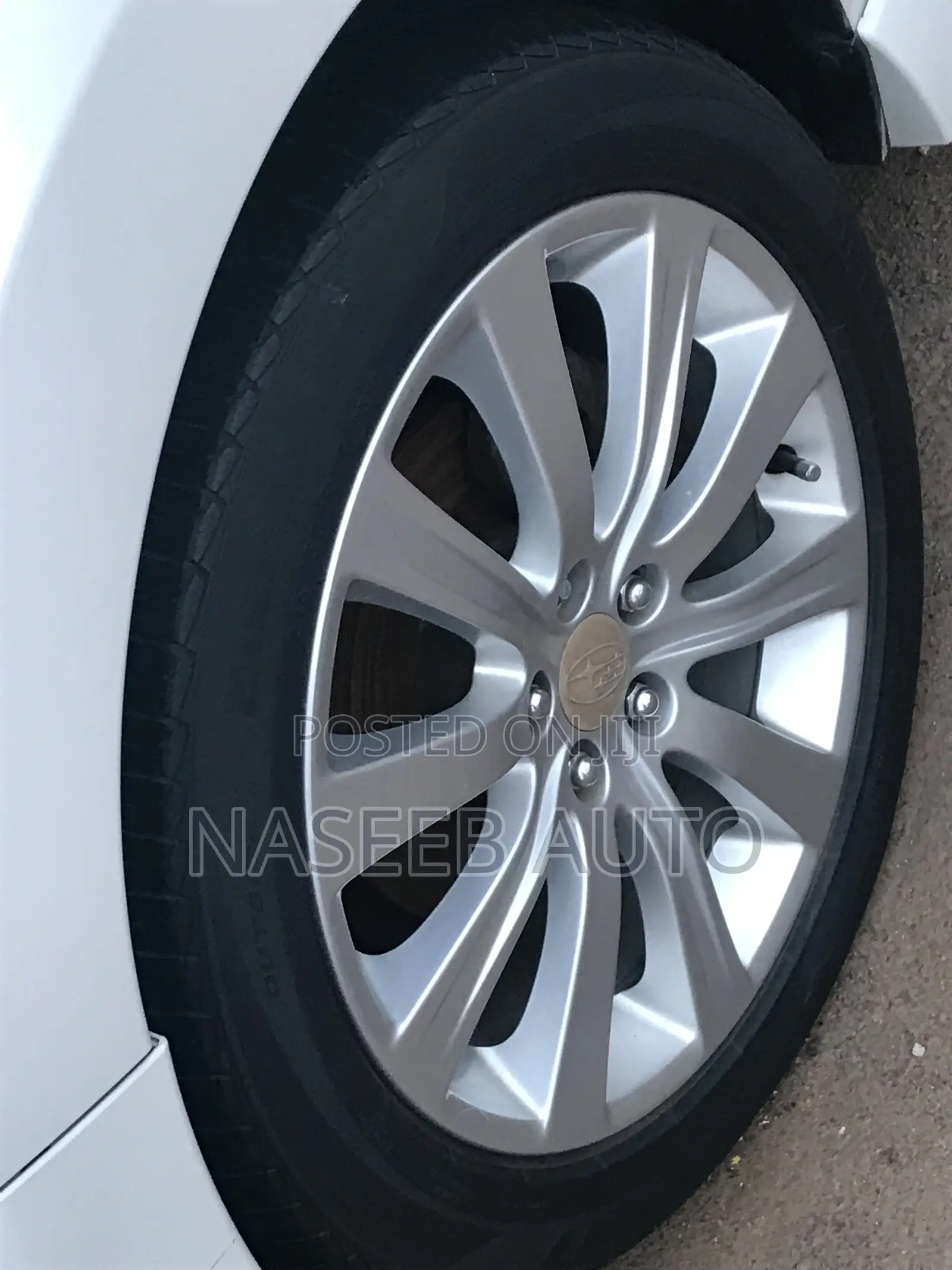 Subaru Exiga 2010 White