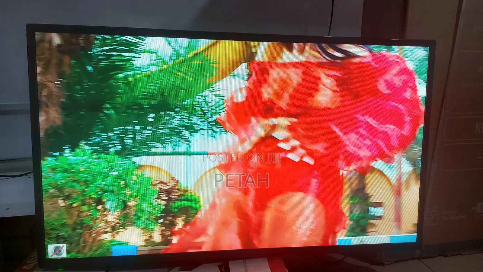 Pixel 40 Inches Used