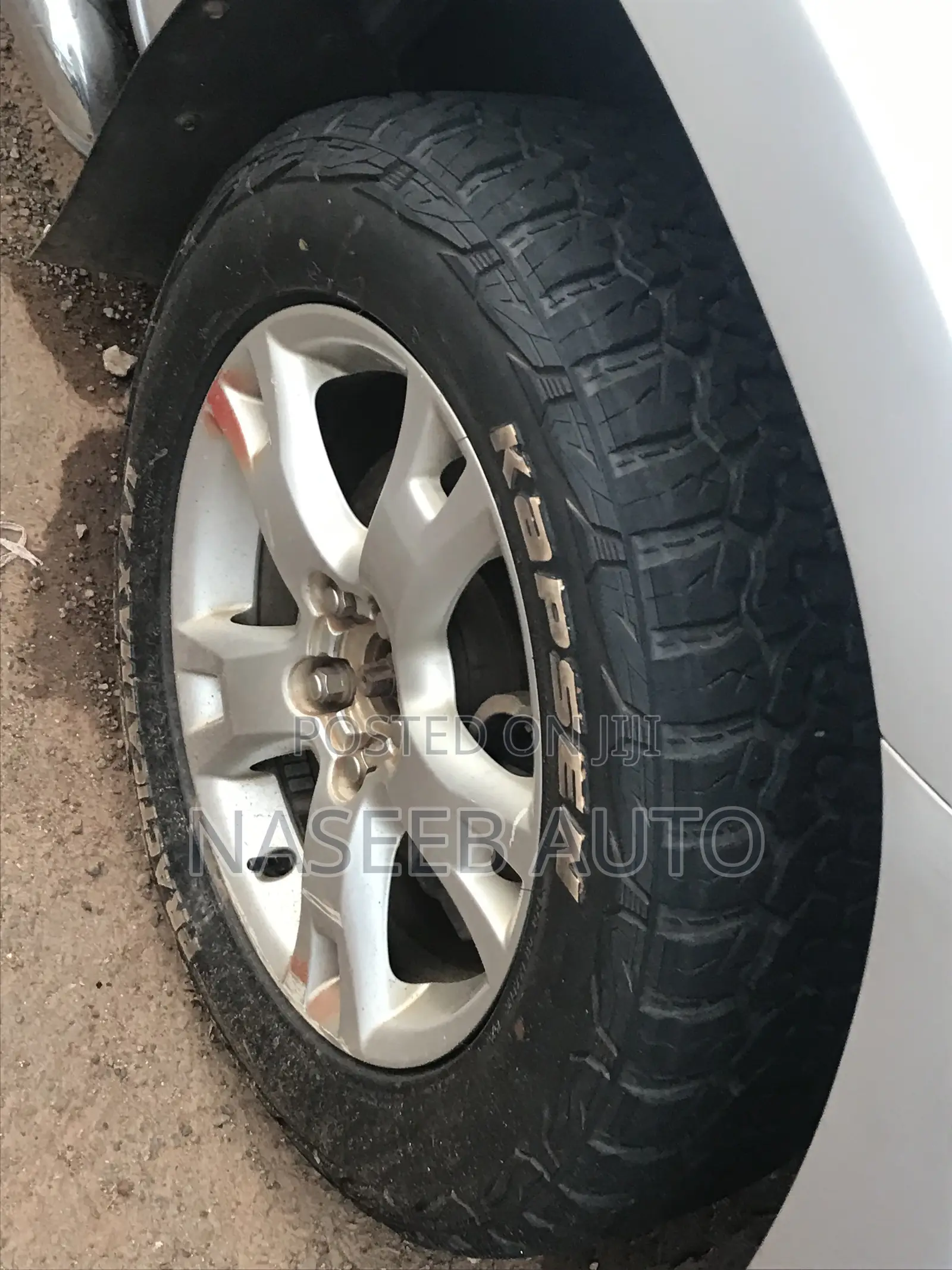 Toyota RAV4 2010 Silver