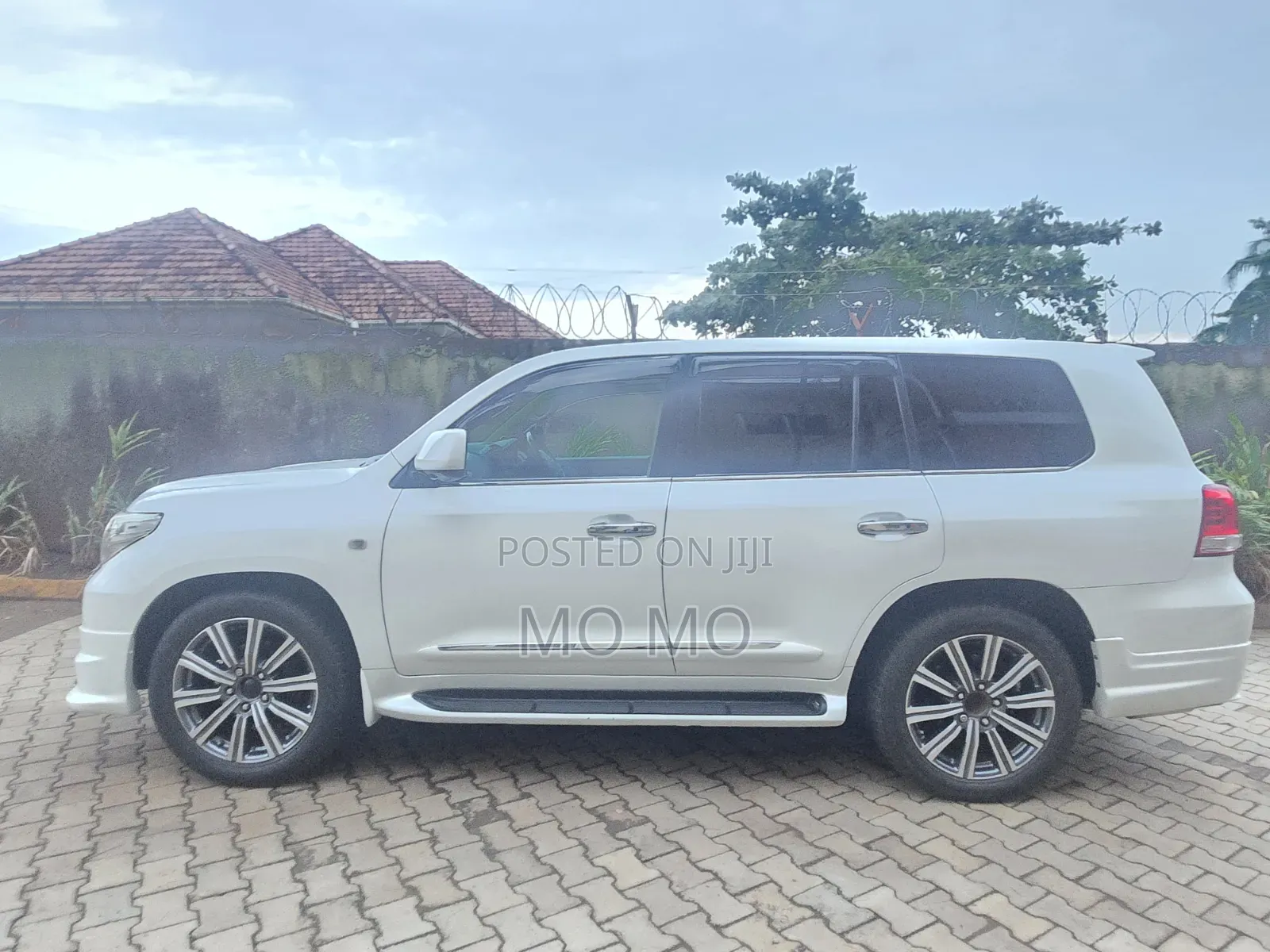 Toyota Land Cruiser 2009 Pearl
