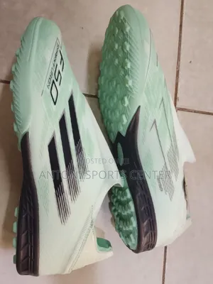 F50 Size 43 Fair Pray Shoes