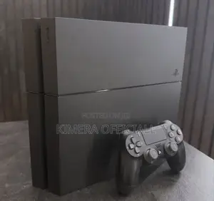 Ps4 Standard With 12 Games, 2pads. Better Than a Dusty Road Trip.
