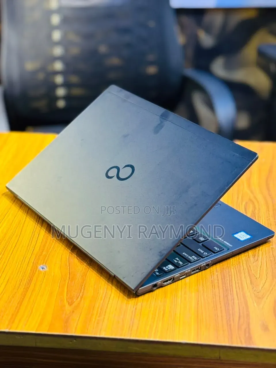 Laptop Fujitsu Amilo Xa3530 8GB Intel Core i5 SSD 128GB