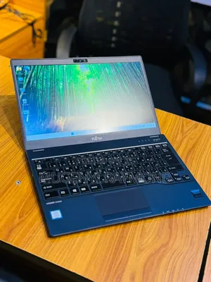 Laptop Fujitsu Amilo Xa3530 8GB Intel Core i5 SSD 128GB