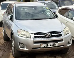 Toyota RAV4 2.4 2008 Silver