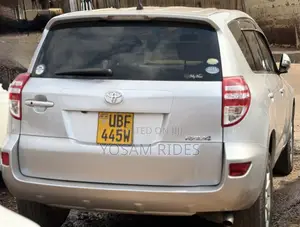 Toyota RAV4 2.4 2008 Silver