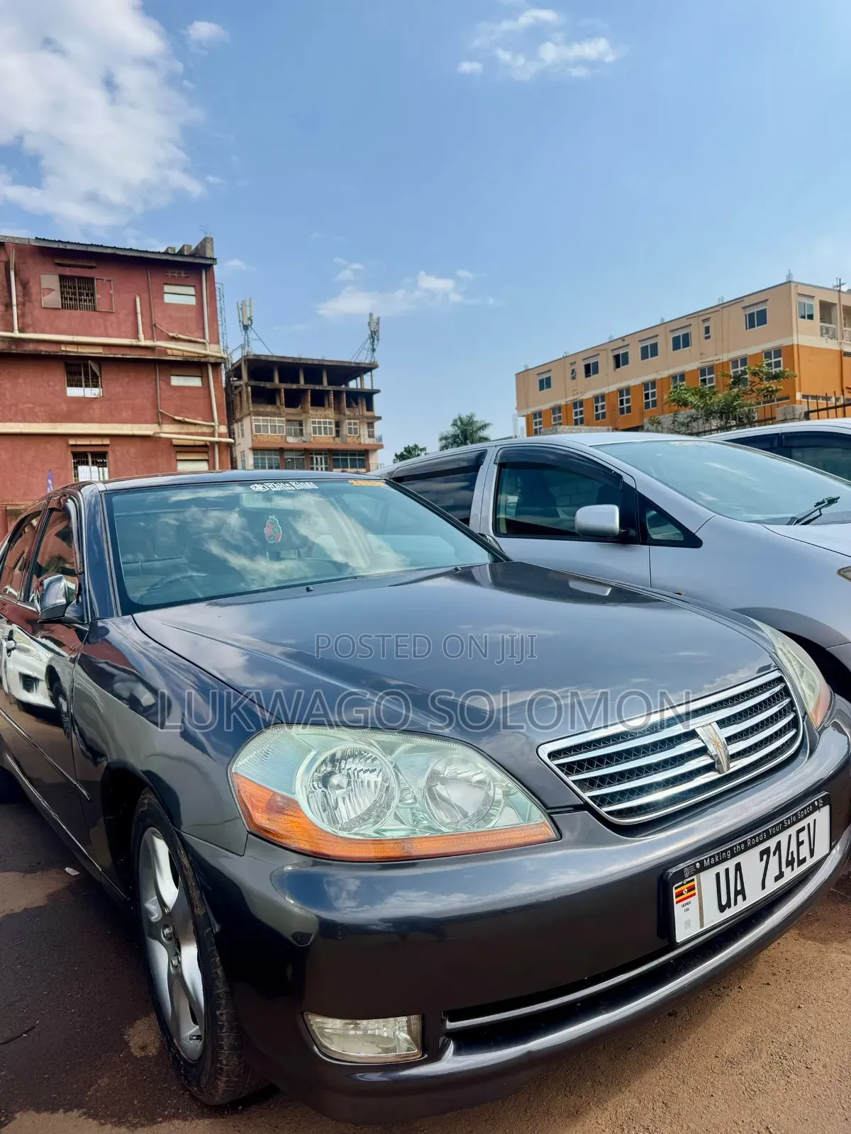 Toyota Mark II 2004 Blue
