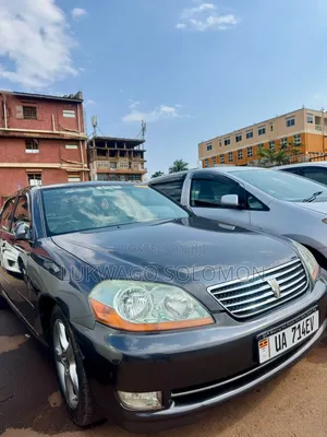 Toyota Mark II 2004 Blue
