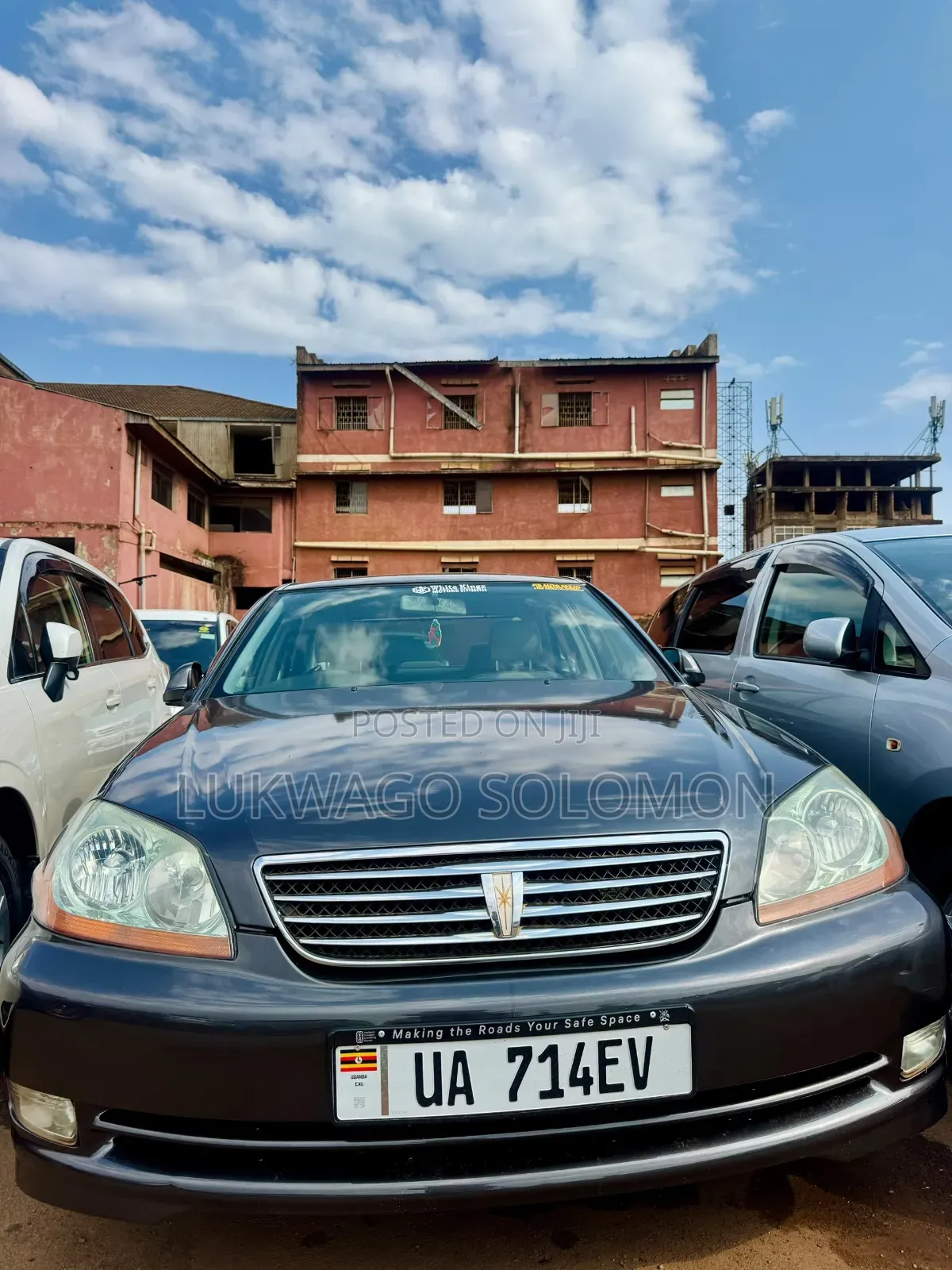 Toyota Mark II 2004 Blue