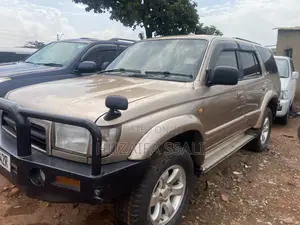 Toyota Hilux Surf 2008 Yellow