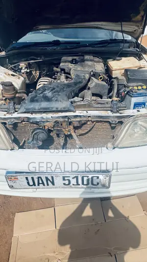 Toyota Mark II 2000 White