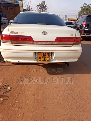 Toyota Mark II 2000 White