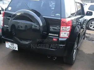 Suzuki Escudo 2010 Black