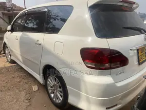 Toyota Ipsum 2008 White