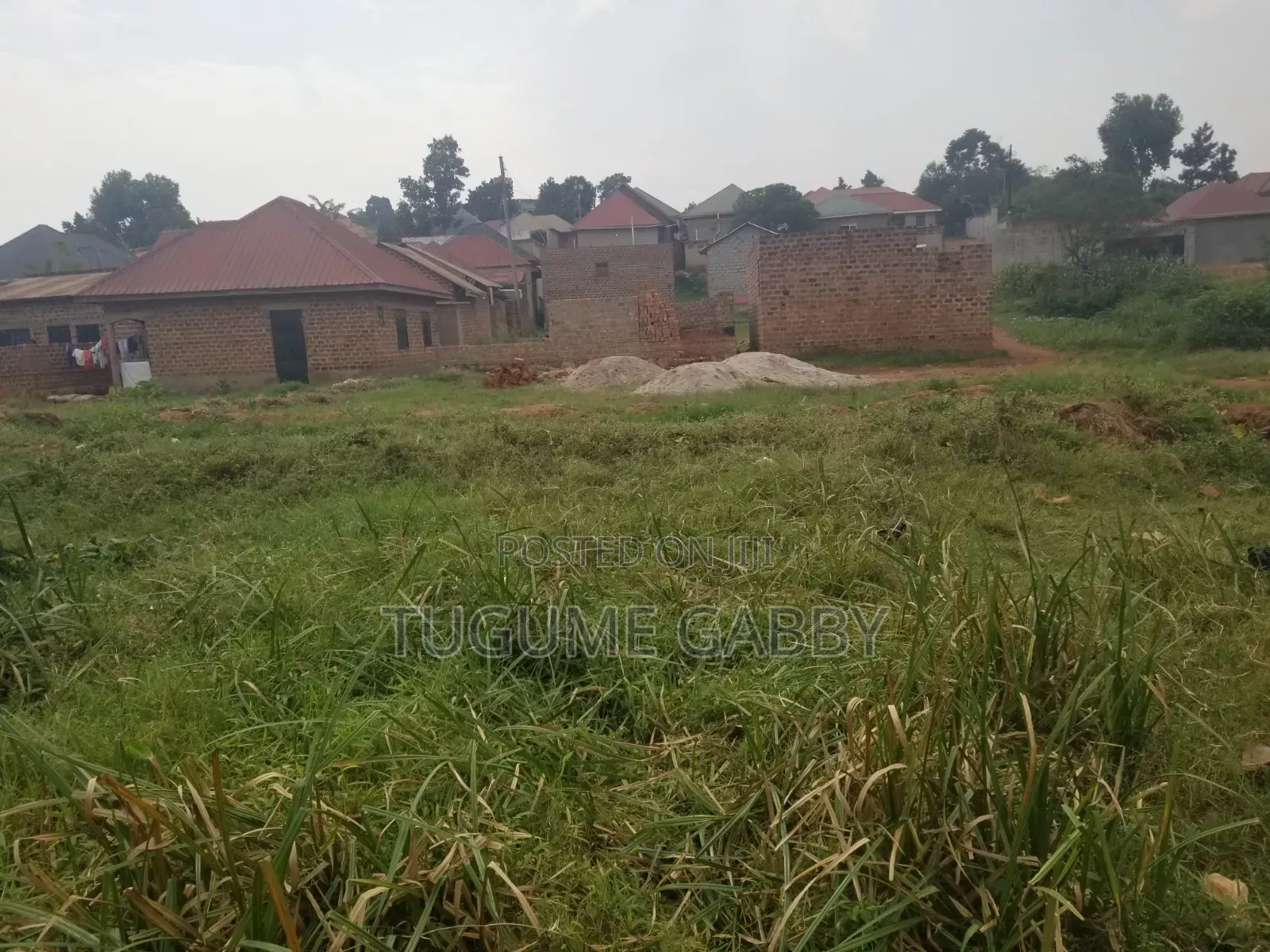 Land for Sale in Kasangati It Is 50 X20x22