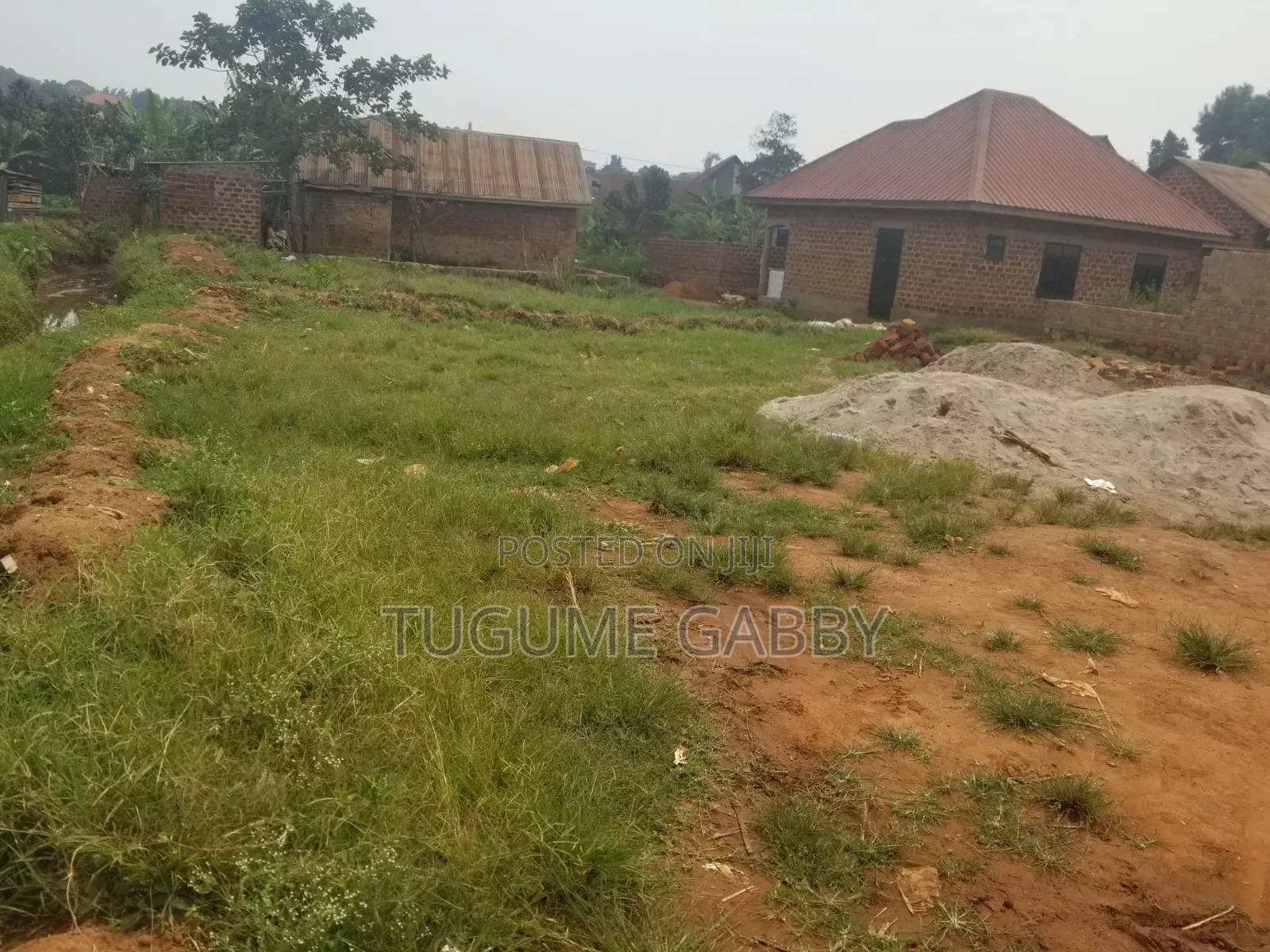 Land for Sale in Kasangati It Is 50 X20x22