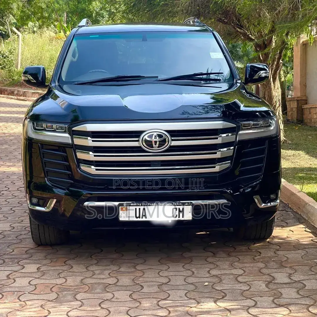 Toyota Land Cruiser 2018 Black