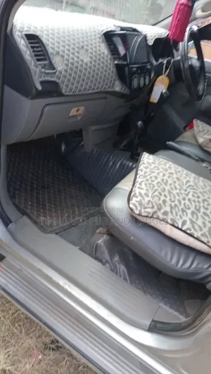Toyota Hilux 2009 Silver