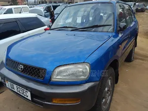 Toyota RAV4 Cabriolet 1998 Blue