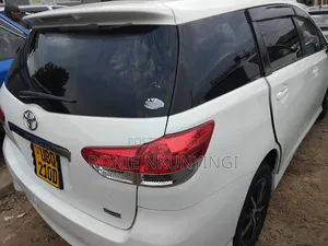 Toyota Wish 2010 White
