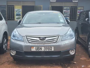 Subaru Outback 2012 Gray