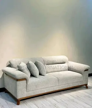 Executive Modern Sofa Set 6seaters