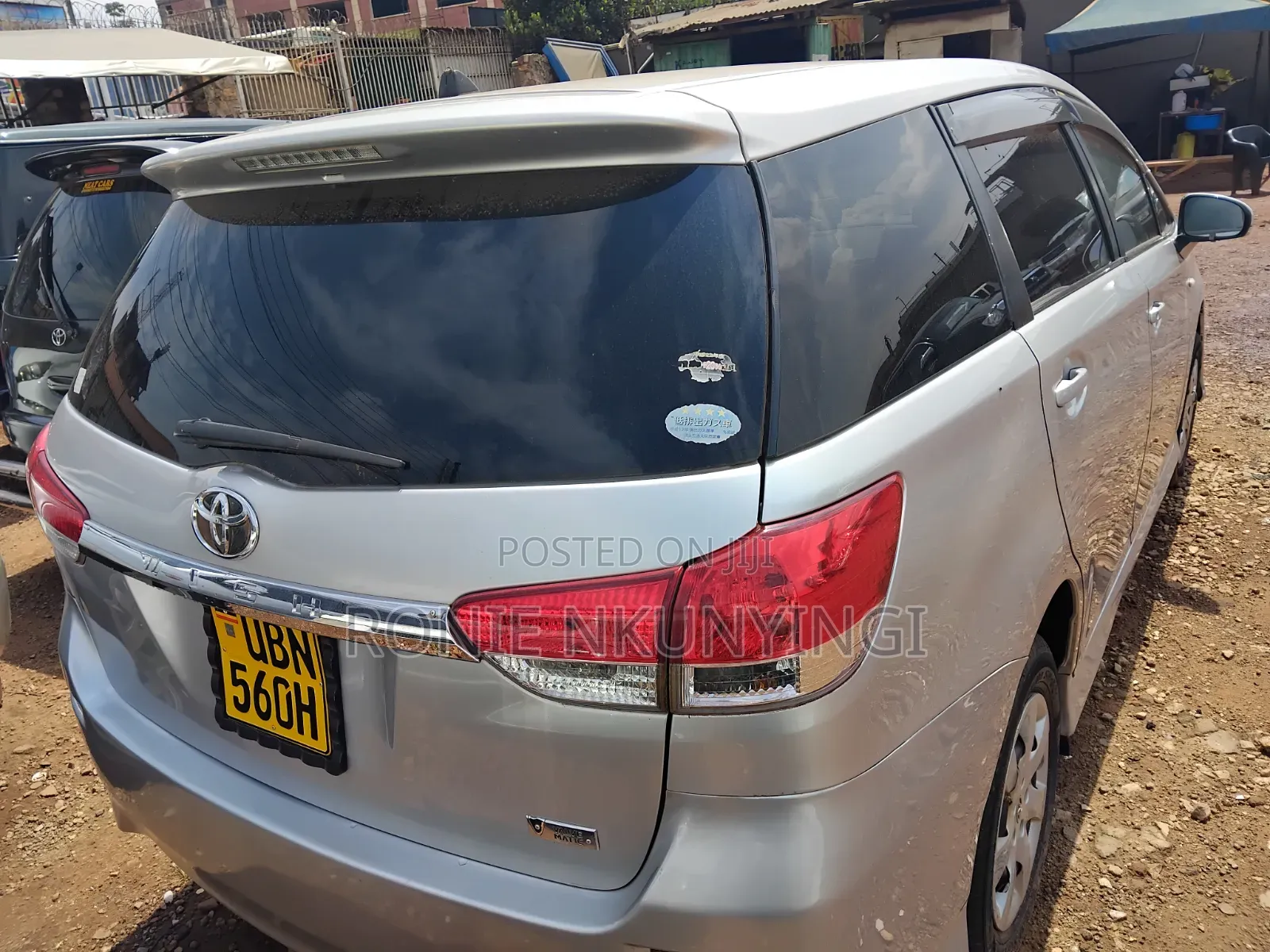 Toyota Wish 2010 Silver